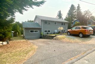 Photo 1: 4363 CAMEO Road in Sechelt: Sechelt District House for sale (Sunshine Coast)  : MLS®# R2808807