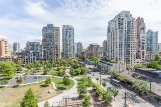 Photo 16: 1602 1199 SEYMOUR Street in Vancouver: Downtown VW Condo for sale in "THE BRAVA" (Vancouver West)  : MLS®# R2145349