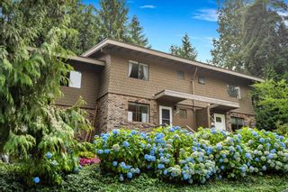 Main Photo: 270B EVERGREEN Drive in Port Moody: College Park PM Townhouse for sale : MLS®# R2819897