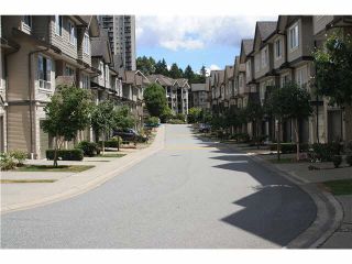 Photo 2: 129 9133 GOVERNMENT Street in Burnaby: Government Road Townhouse for sale in "TERRAMOR" (Burnaby North)  : MLS®# V1129476