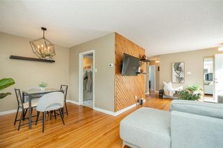 Photo 6: Updated Bungalow with Garage in Winnipeg: 2D House for sale (St Vital) 