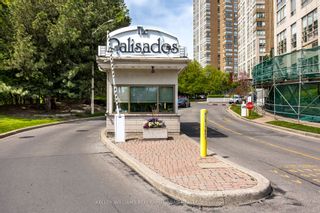 Photo 2: Ph2903 205 Wynford Drive in Toronto: Flemingdon Park Condo for lease (Toronto C11)  : MLS®# C6010512