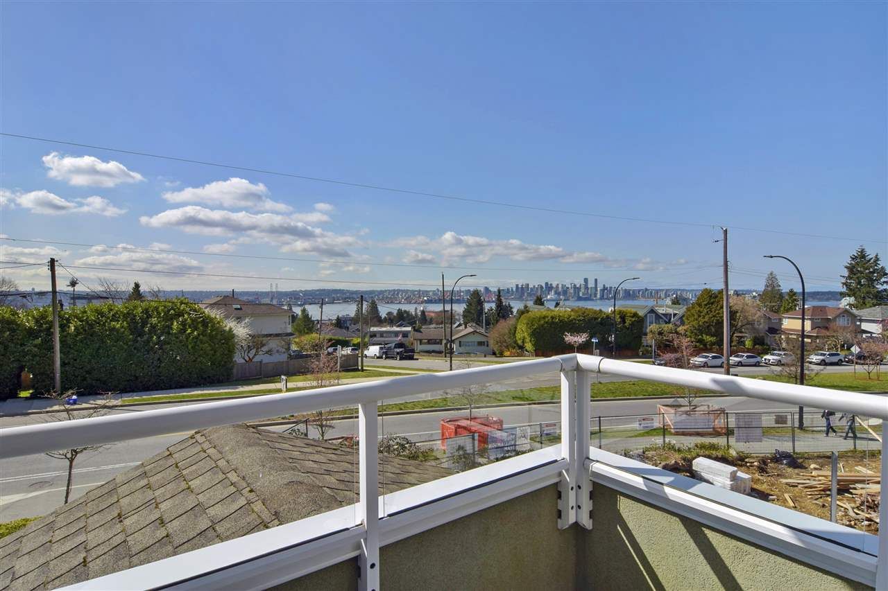 Photo 29: Photos: 350 E KEITH Road in North Vancouver: Central Lonsdale 1/2 Duplex for sale : MLS®# R2561727