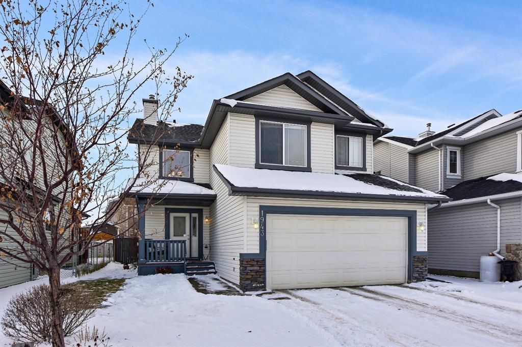 Main Photo: 1943 Woodside Boulevard NW: Airdrie Detached for sale : MLS®# A1049643