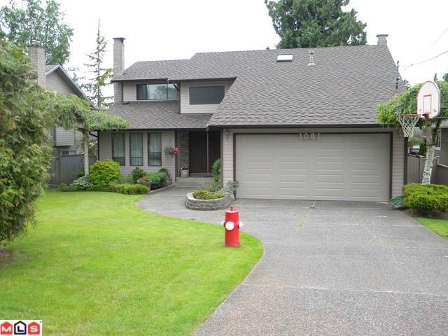 Main Photo: 1081 164TH Street in Surrey: King George Corridor House for sale in "South Meridian" (South Surrey White Rock)  : MLS®# F1115401