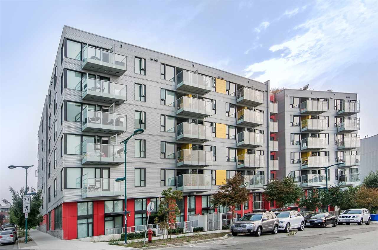 Main Photo: 316 384 E 1ST Avenue in Vancouver: Mount Pleasant VE Condo for sale in "CANVAS" (Vancouver East)  : MLS®# R2210485