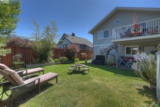 Photo 28: 1006 Isabell Ave in VICTORIA: La Walfred House for sale (Langford)  : MLS®# 799932