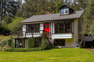 Photo 3: 5447 Fowler Rd in Saanich: SE Cordova Bay House for sale (Saanich East)  : MLS®# 961418