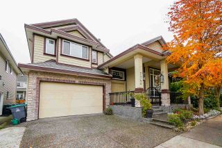 Photo 1: 7740 146A Street in Surrey: East Newton House for sale : MLS®# R2513182