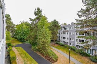 Photo 16: 210 9584 MANCHESTER Drive in Burnaby: Cariboo Condo for sale in "Brookside Park" (Burnaby North)  : MLS®# R2725211