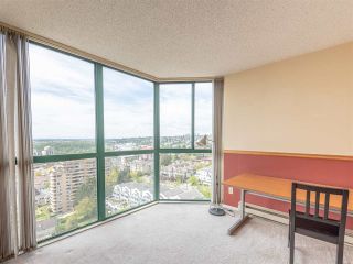 Photo 15: 1804 121 TENTH Street in New Westminster: Uptown NW Condo for sale in "VISTA ROYALE" : MLS®# R2469660