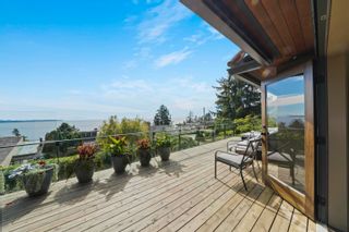 Photo 9: 14170 WHEATLEY Avenue: White Rock House for sale in "West Side" (South Surrey White Rock)  : MLS®# R2628878