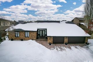 Photo 1: 142 Lakeshore Crescent in Saskatoon: Lakeview SA Residential for sale : MLS®# SK922898