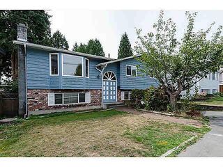 Photo 1: 15970 N BLUFF Road: White Rock House for sale in "White Rock" (South Surrey White Rock)  : MLS®# F1450354