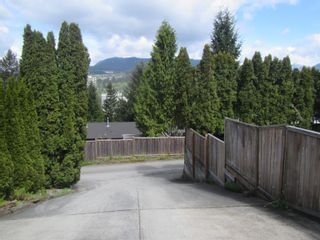 Photo 8: 3330 VIEWMOUNT Drive in Port Moody: Port Moody Centre House for sale : MLS®# R2733314