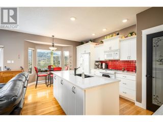 Photo 12: 307 Country Estate Place Mun of Coldstream: Okanagan Shuswap Real Estate Listing: MLS®# 10310400