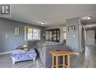 Photo 13: 5812 Richfield Place Westmount: Okanagan Shuswap Real Estate Listing: MLS®# 10309308