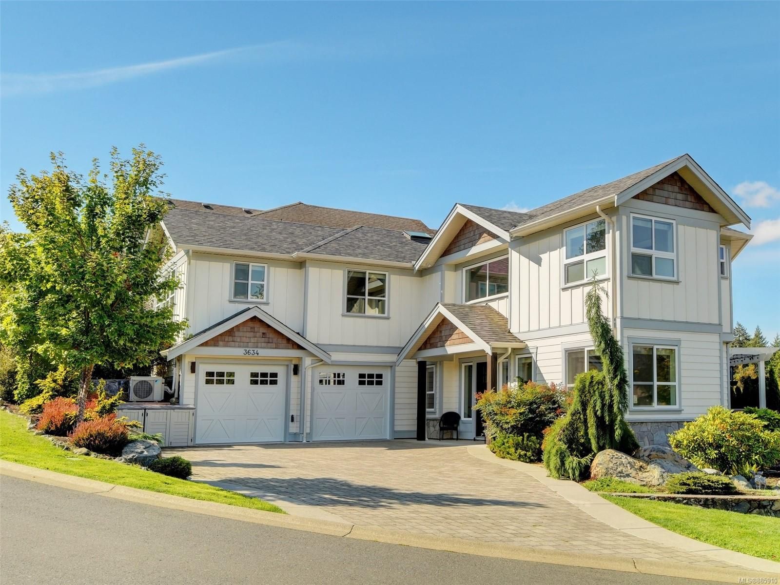 Main Photo: 3634 Coleman Pl in Colwood: Co Latoria House for sale : MLS®# 885910