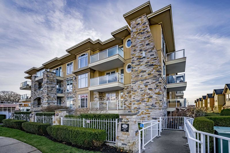 FEATURED LISTING: 206 - 15164 PROSPECT Avenue White Rock