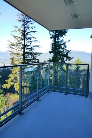 Photo 4: 504 8940 UNIVERSITY Crescent in Burnaby: Simon Fraser Univer. Condo for sale in "Terraces at the Peak" (Burnaby North)  : MLS®# R2535594