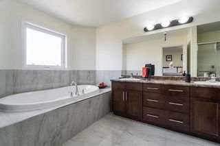 Photo 26: 30 Lakebourne Drive in Winnipeg: Amber Trails Residential for sale (4F)  : MLS®# 202324627