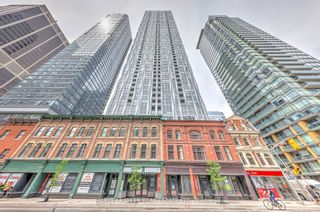 Photo 2: 5506 1 Yorkville Avenue in Toronto: Annex Condo for sale (Toronto C02)  : MLS®# C8250696