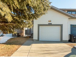 Photo 1: 1120 HIGH GLEN Place NW: High River Semi Detached for sale : MLS®# A1063184