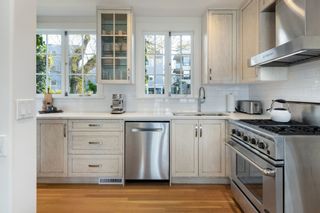 Photo 12: 2427 POINT GREY ROAD in Vancouver: Kitsilano Townhouse for sale (Vancouver West)  : MLS®# R2771832