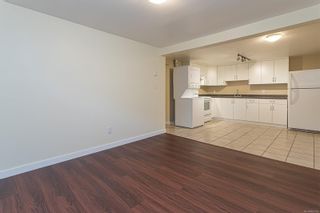 Photo 37: 104 Burnett Rd in View Royal: VR View Royal Single Family Residence for sale : MLS®# 963709
