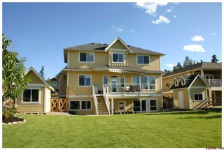 Photo 3: 1581 - 24th Street N.E. in Salmon Arm: Lakeveiw Meadows House for sale : MLS®# 10034443