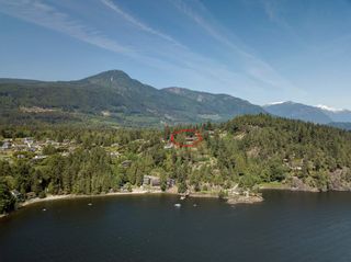 Photo 18: 60 CHADWICK Road in Gibsons: Gibsons & Area House for sale (Sunshine Coast)  : MLS®# R2272043