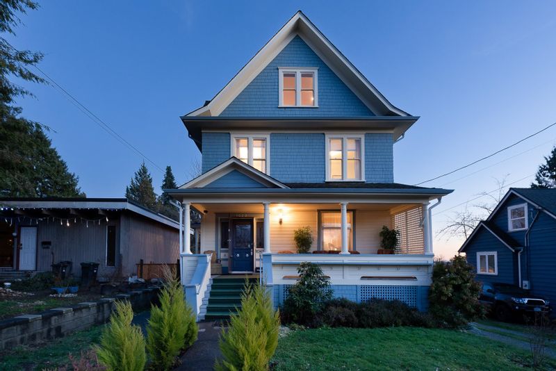 FEATURED LISTING: 1022 SEVENTH Avenue New Westminster