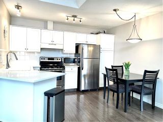 Photo 7: 405 10 Sierra Morena Mews SW in Calgary: Signal Hill Apartment for sale : MLS®# A2030186
