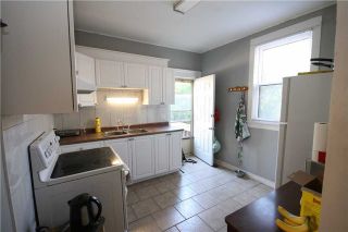 Photo 2: 118 Tylor Crest in Oshawa: Central House (2 1/2 Storey) for sale : MLS®# E3242326
