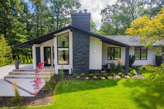 Photo 3: 189 Lockhart Drive in St. Catharines: 452 - Glenridge Single Family Residence for sale : MLS®# 40452717