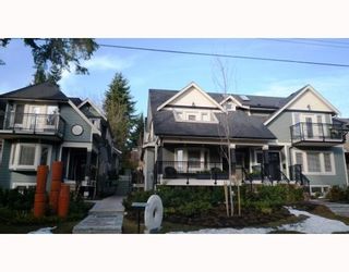Photo 9: 3115 SUNNYHURST RD in North Vancouver: Condo for sale : MLS®# V753747
