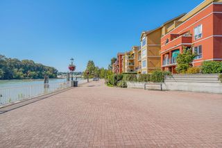 Photo 11: 409 6 RENAISSANCE Square in New Westminster: Quay Condo for sale in "The Rialto" : MLS®# R2614234