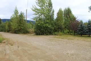 Photo 35: 26 MANITOBA Drive in Mackenzie: Mackenzie - Rural House for sale (Mackenzie (Zone 69))  : MLS®# R2612690