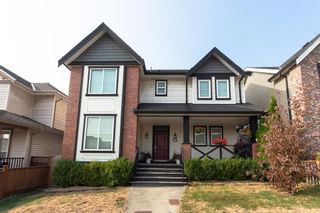 Photo 1: 6745 194 Street in Surrey: Clayton House for sale in "Clayton Heights" (Cloverdale)  : MLS®# R2733709