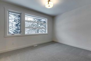Photo 25: 617 Royal Avenue SW in Calgary: Cliff Bungalow Semi Detached (Half Duplex) for sale : MLS®# A2101373