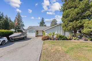 Photo 1: 5875 182 Street in Surrey: Cloverdale BC House for sale (Cloverdale)  : MLS®# R2816515