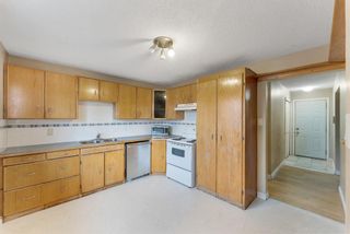 Photo 5: 6112 4th St NE in Calgary: Thorncliffe Detached for sale : MLS®# A1244360