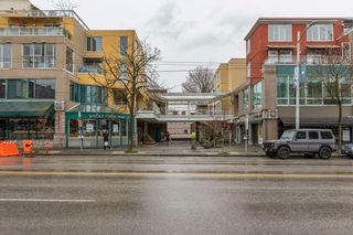 Photo 25: 422 2255 W 4TH Avenue in Vancouver: Kitsilano Condo for sale in "THE CAPERS BUILDING" (Vancouver West)  : MLS®# R2565232
