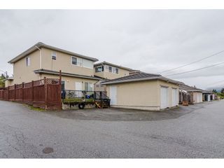 Photo 16: 380 STRATFORD Avenue in Burnaby: Capitol Hill BN 1/2 Duplex for sale (Burnaby North)  : MLS®# R2411548