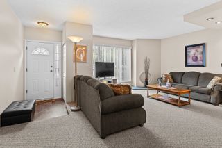 Photo 4: 3367 SEFTON Street in Port Coquitlam: Glenwood PQ Townhouse for sale in "Burkeview" : MLS®# R2846685