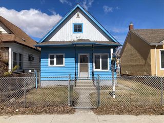 Photo 1: 555 bannerman Avenue in Winnipeg: North End Residential for sale (4C)  : MLS®# 202306842