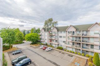 Photo 18: 413 33728 KING Road in Abbotsford: Central Abbotsford Condo for sale in "College Park" : MLS®# R2613952