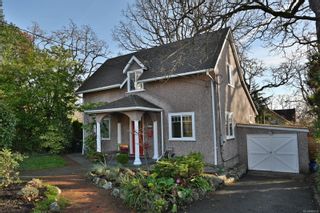 Photo 2: 1265 Topaz Ave in Victoria: Vi Hillside House for sale : MLS®# 860939