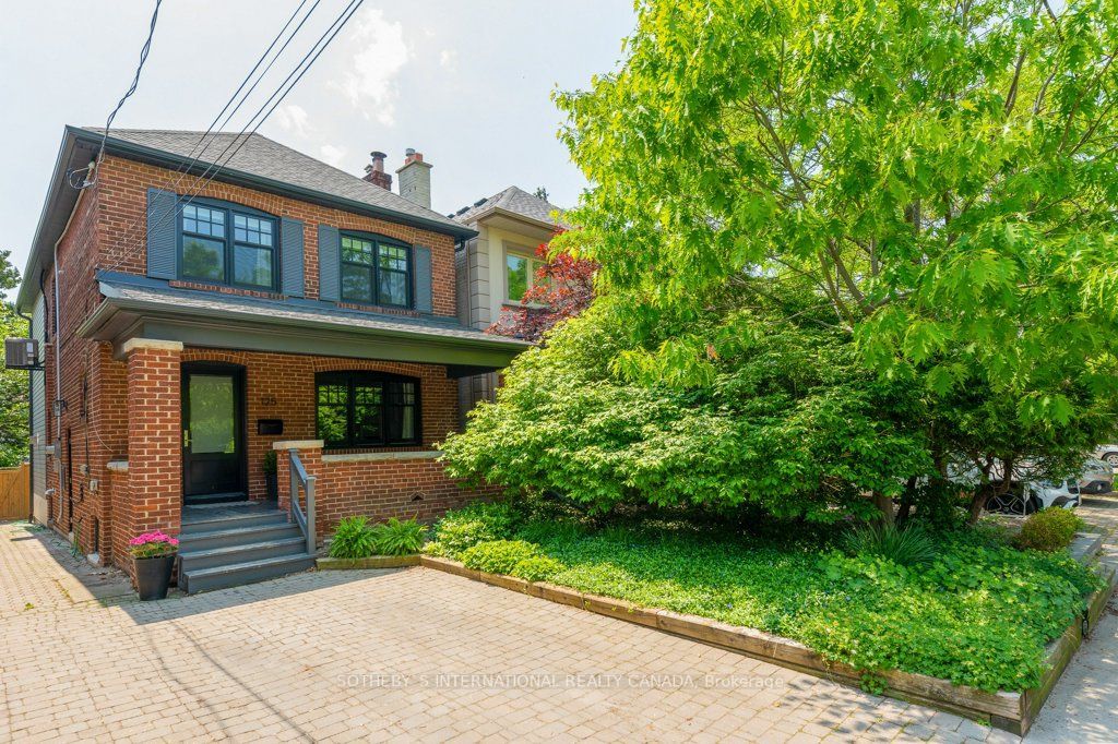 Main Photo: 125 Brookedale Avenue in Toronto: Lawrence Park North House (2-Storey) for lease (Toronto C04)  : MLS®# C6140628