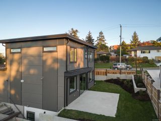 Photo 30: 901 Selkirk Ave in Esquimalt: Es Kinsmen Park House for sale : MLS®# 960716